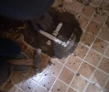 北京卫生间漏水维修公司为您分享下卫生间渗水如何处理及注意事项
